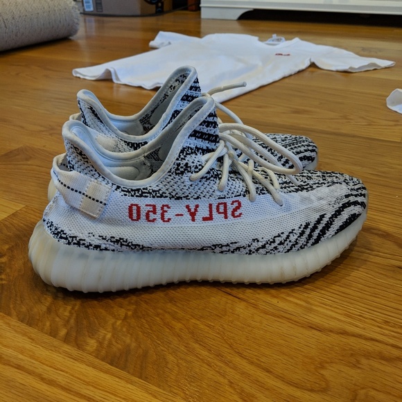 adidas YEEZY BOOST 350 V2 ZEBRA CP9654 White Cblack
